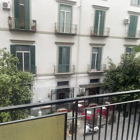 Alojamento de Acomodação e Pequeno-almoço Maison Number11