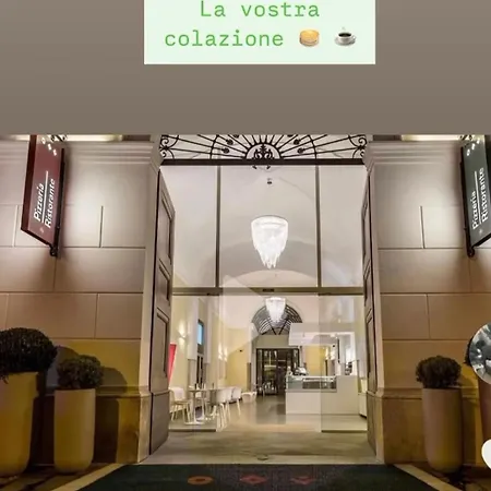 Nocleg ze śniadaniem Maison Number11 4*